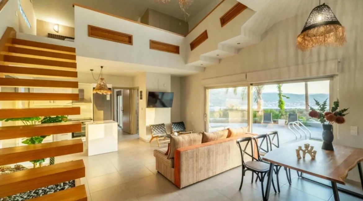 2-Serene-Seaview-Villas-for-Sale-in-Akrotiri-Crete-Greece-15