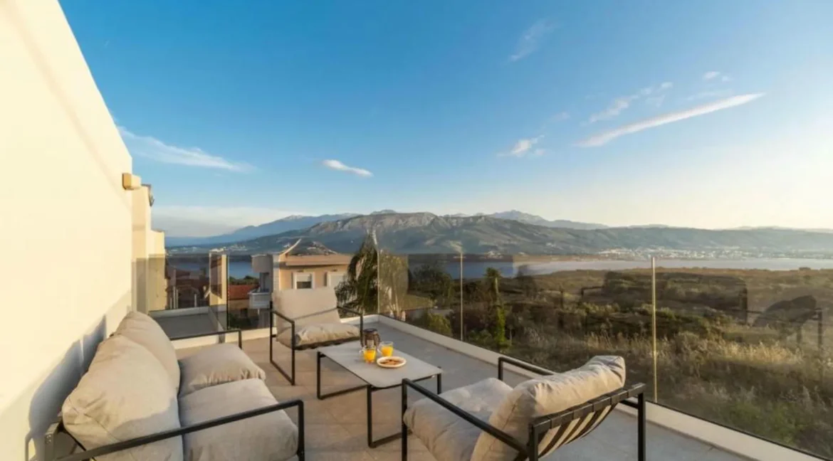 2-Serene-Seaview-Villas-for-Sale-in-Akrotiri-Crete-Greece-20
