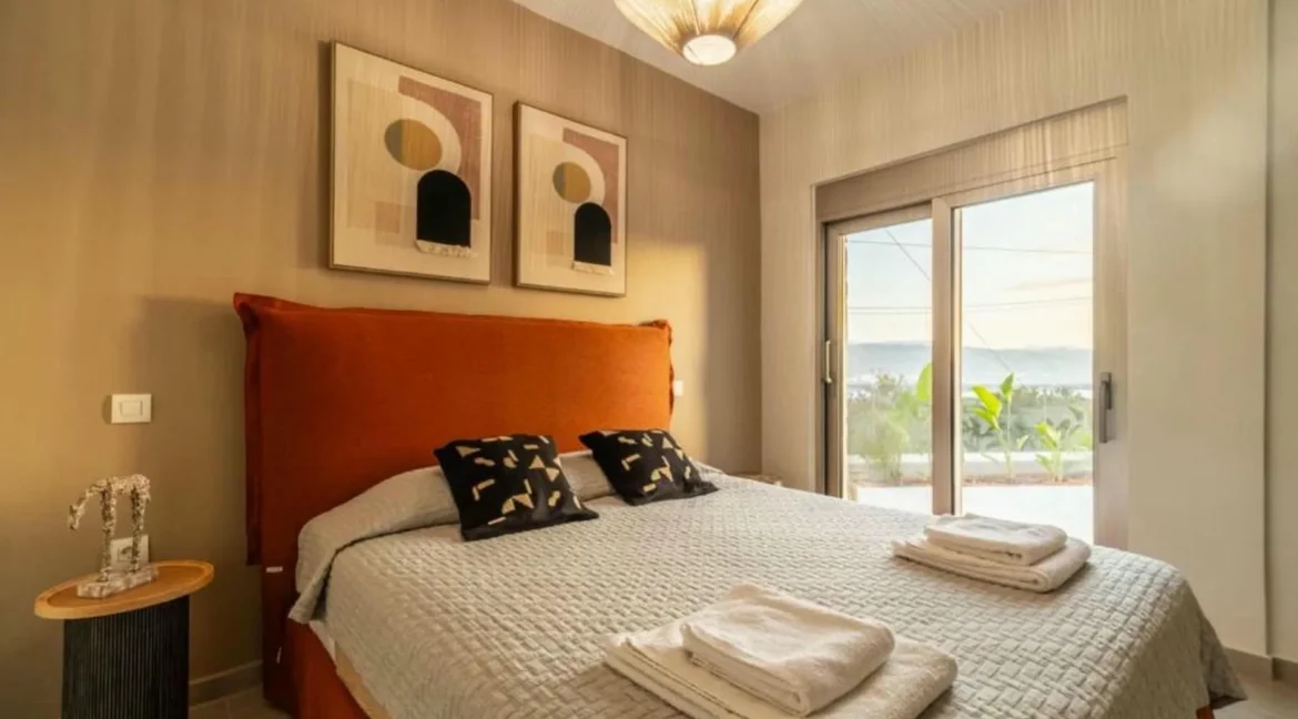 2-Serene-Seaview-Villas-for-Sale-in-Akrotiri-Crete-Greece-6