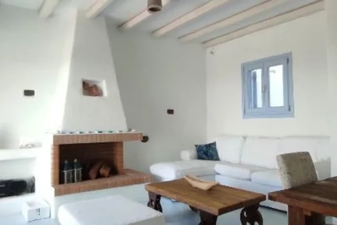 2-bedroom-luxury-House-for-sale-in-Paros-17