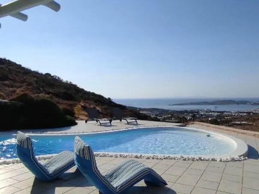 2-bedroom-luxury-House-for-sale-in-Paros-19