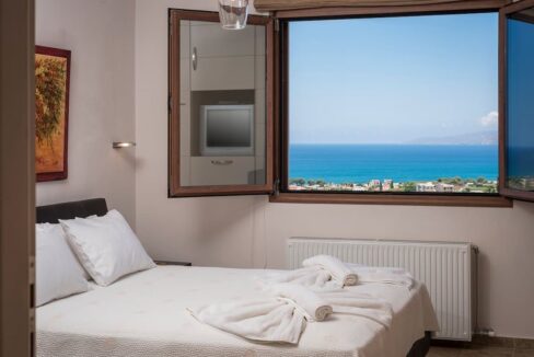 Luxury-Villas-For-Sale-Crete-Property-in-Crete-Greece-Buy-villa-in-Greek-Islands-13