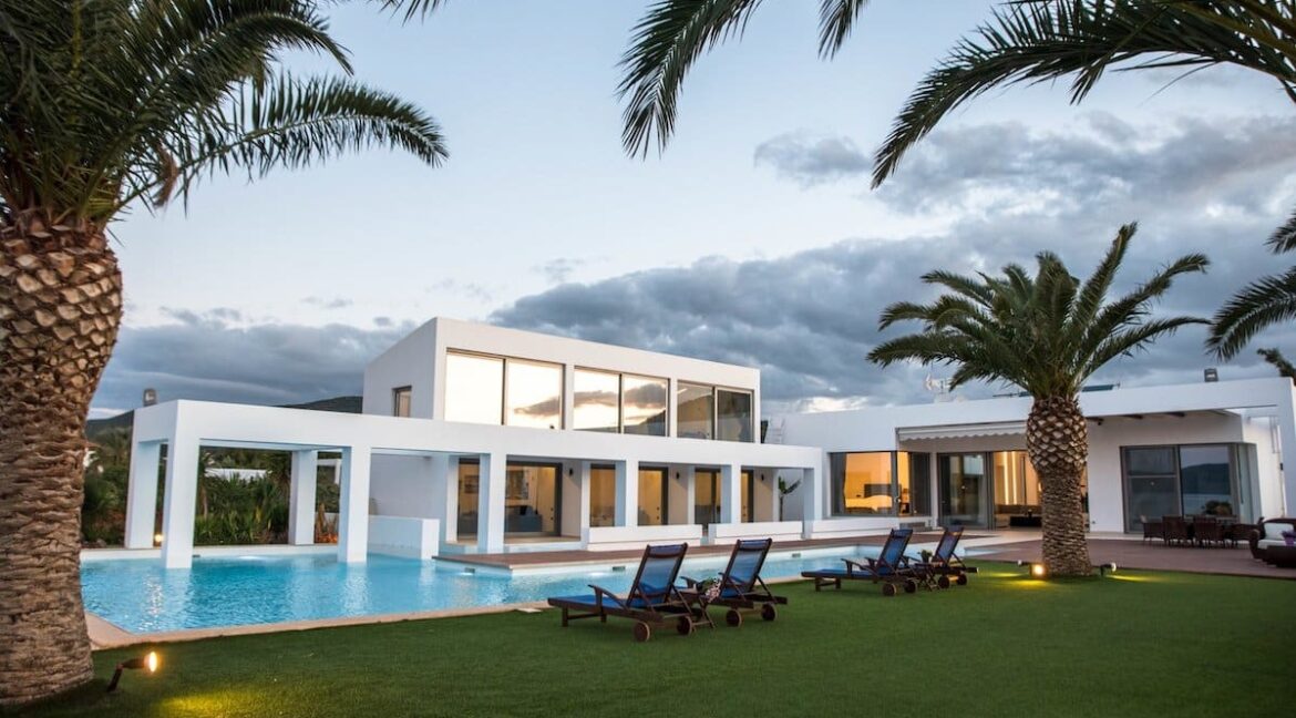 Seafront-Villa-Porto-Heli-Peloponnese-Luxury-Estates-in-Porto-Heli-19