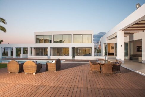 Seafront-Villa-Porto-Heli-Peloponnese-Luxury-Estates-in-Porto-Heli-6