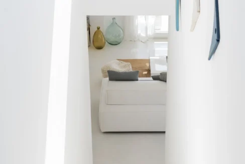 Stylish-villa-for-sale-Syros-island-12