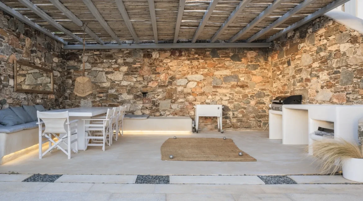 Stylish-villa-for-sale-Syros-island-23