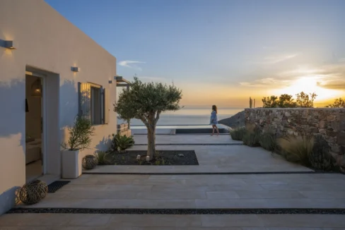 Stylish-villa-for-sale-Syros-island-26