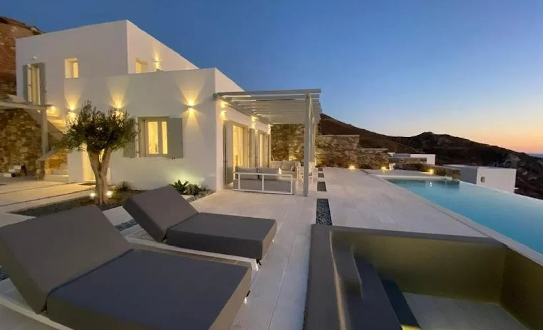 Stylish-villa-for-sale-Syros-island-3