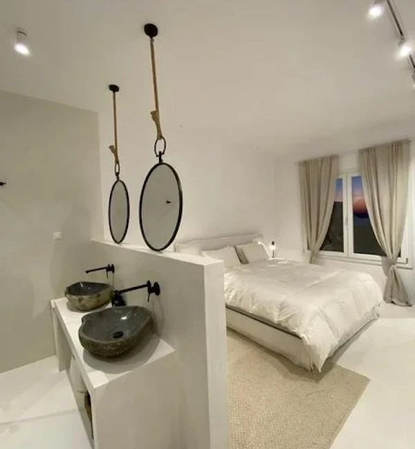 Stylish-villa-for-sale-Syros-island-4