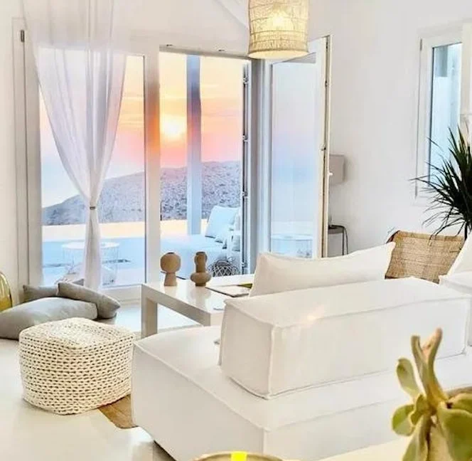 Stylish-villa-for-sale-Syros-island-5