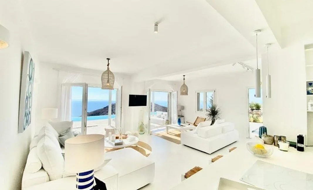 Stylish-villa-for-sale-Syros-island-6