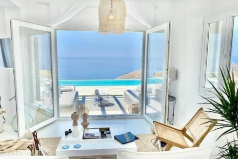 Stylish-villa-for-sale-Syros-island-9