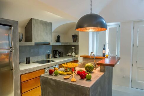 Santorini-Luxury-Villa-5