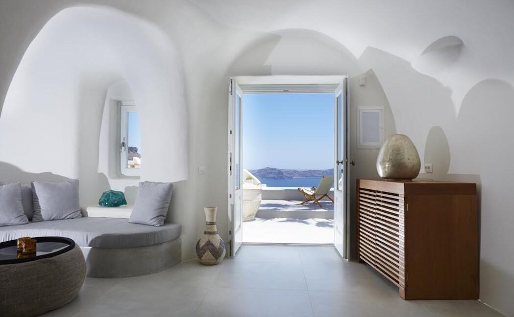 Santorini-Luxury-Villa-for-sale-4