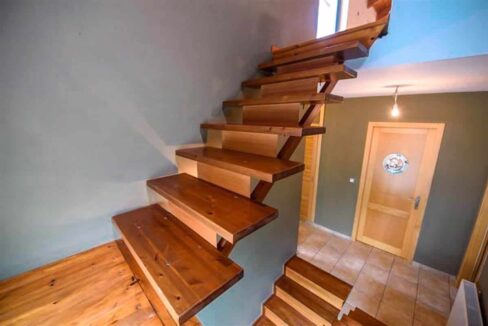 Seafront-House-Central-Greece-Seafront-property-in-Greece-12