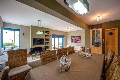 Seafront-House-Central-Greece-Seafront-property-in-Greece-4