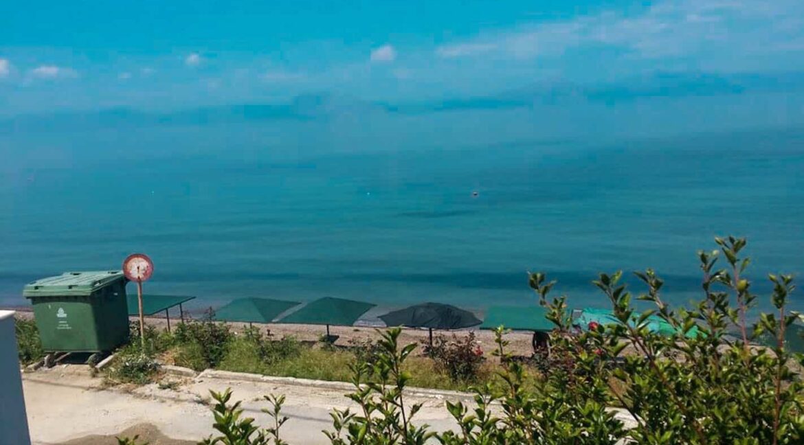 Seafront-House-Central-Greece-Seafront-property-in-Greece-6