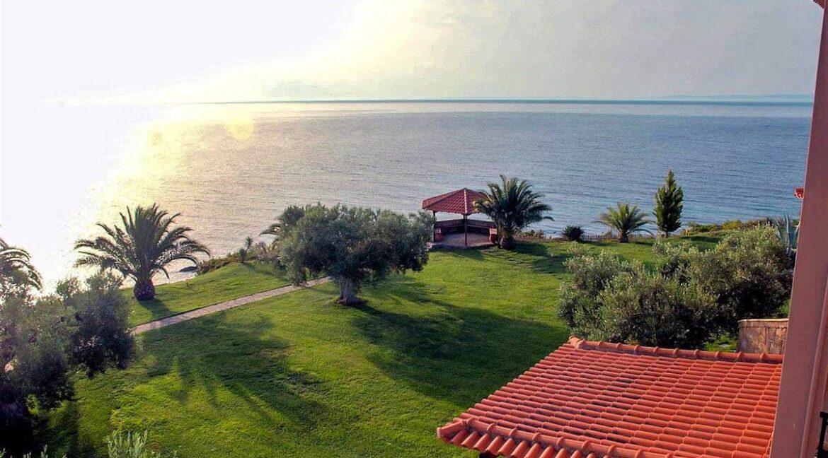 Seafront-Luxury-Estate-for-Sale-Nikiti-Sithonia-Halkidiki-4