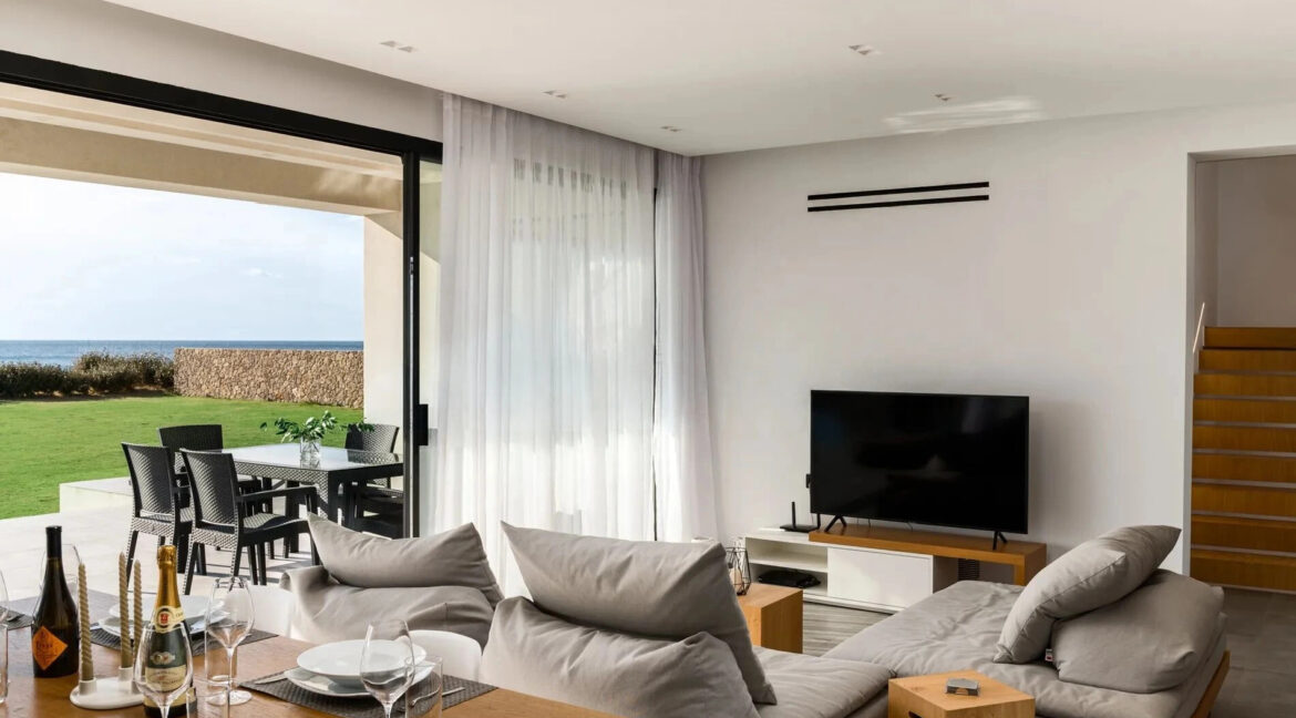 Seafront-Villa-Corfu-Greece-Halikounas-2