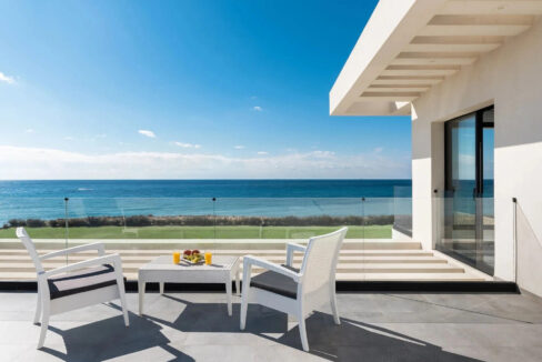 Seafront-Villa-Corfu-Greece-Halikounas-4