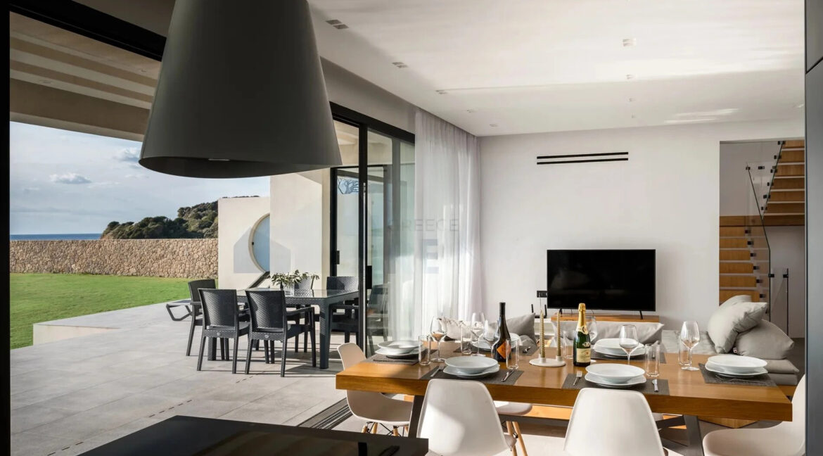 Seafront-Villa-Corfu-Greece-Halikounas-5