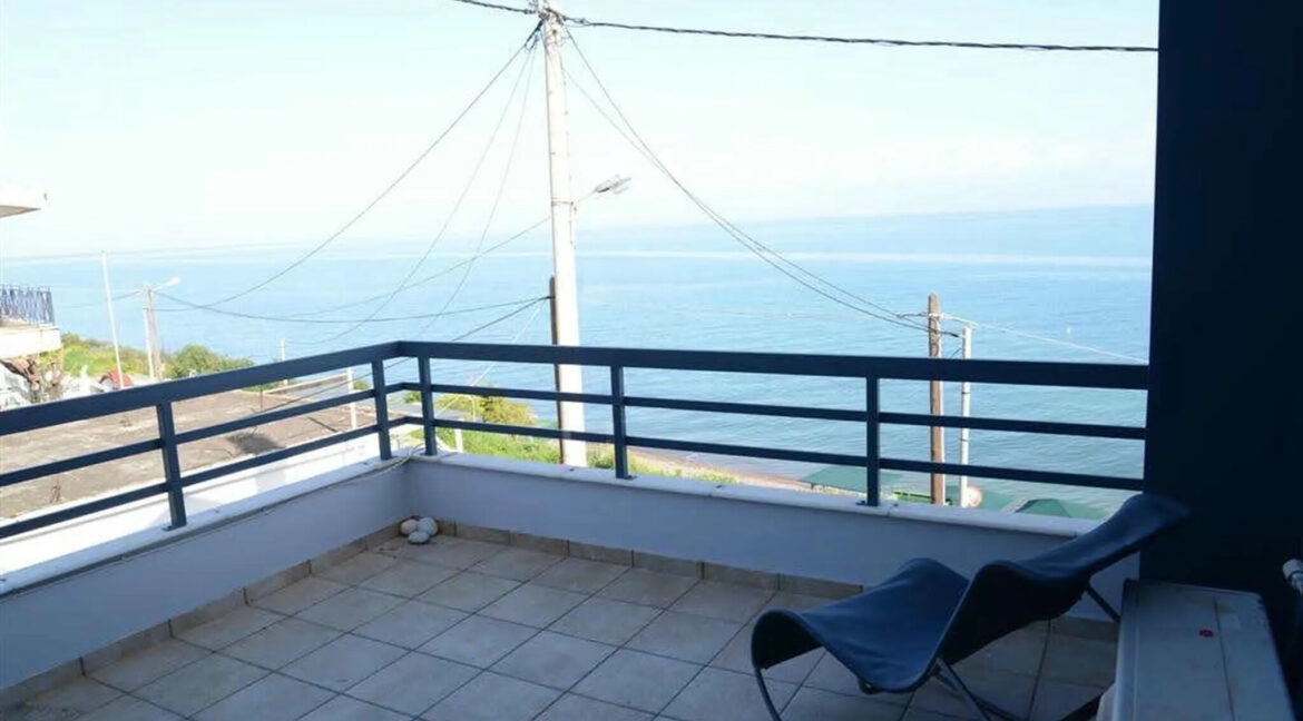 Seafront-Villa-for-Sale-in-Central-Greece-1