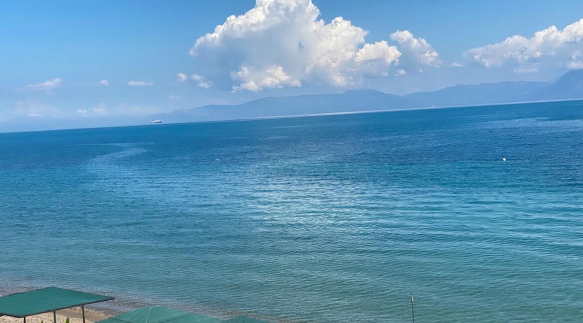 Seafront-Villa-for-Sale-in-Central-Greece-2