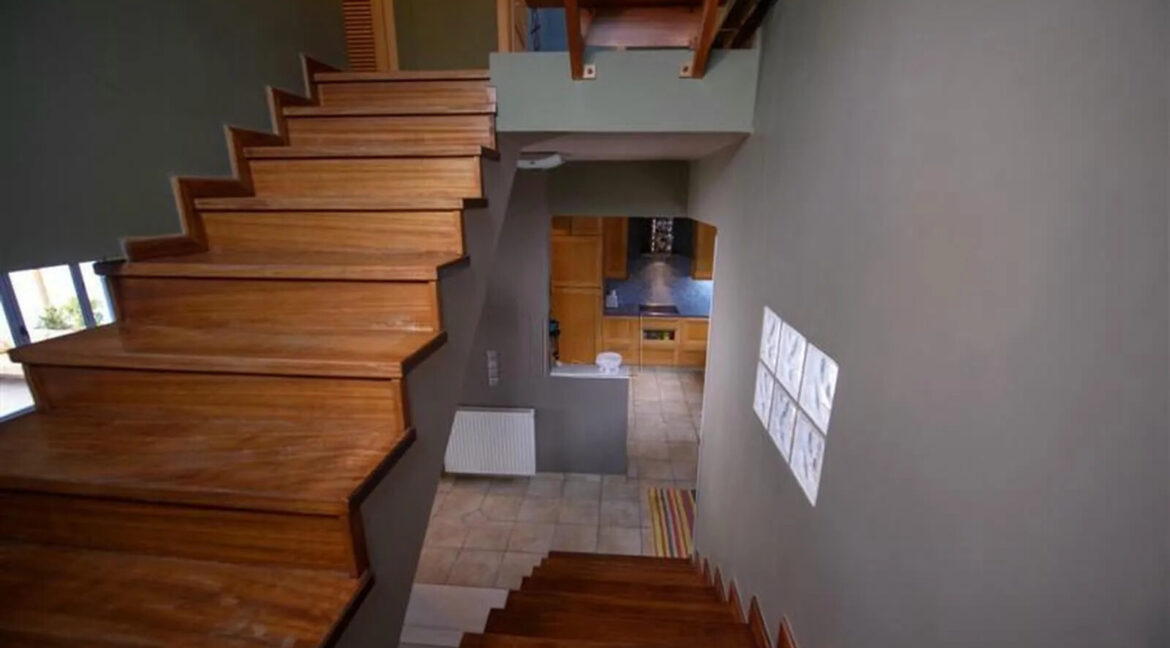 Seafront-Villa-for-Sale-in-Central-Greece-6