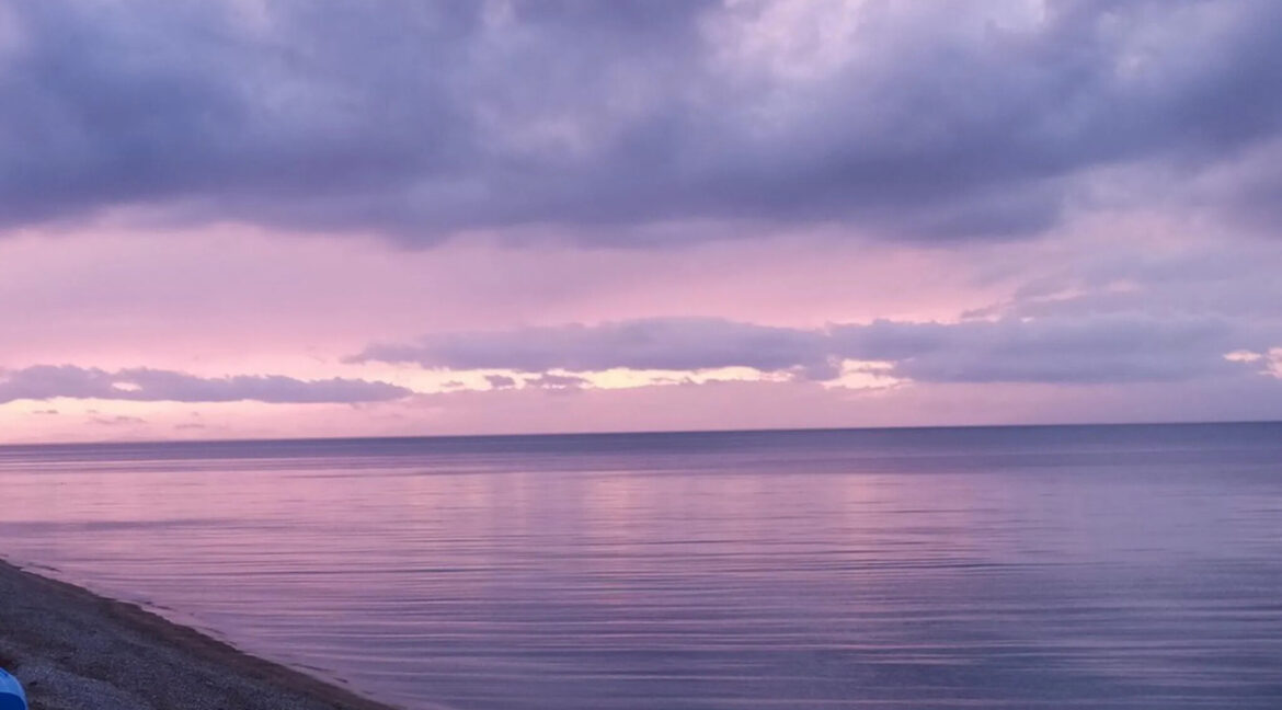 Seafront-Villa-for-Sale-in-Central-Greece-7