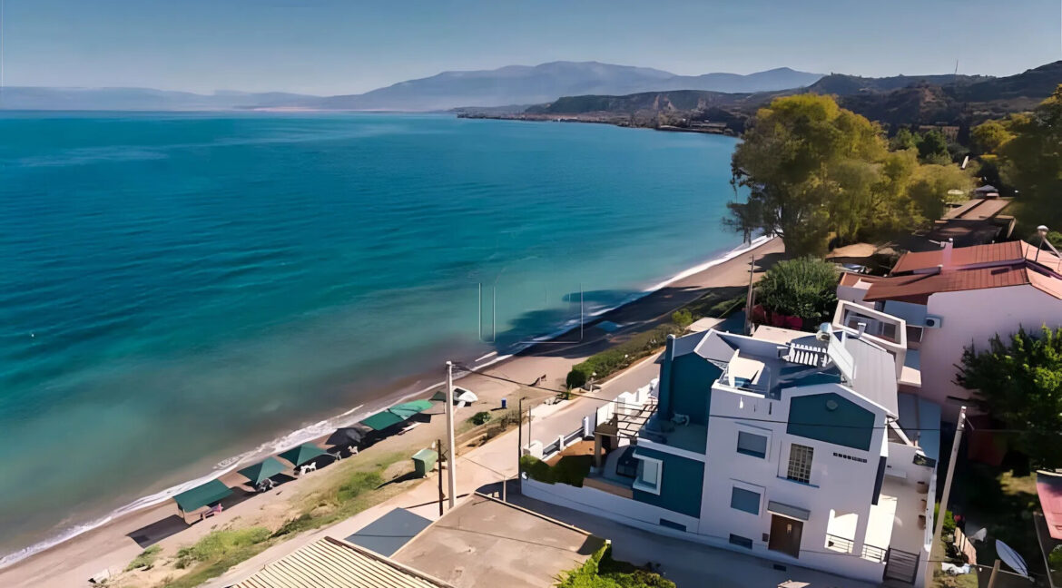 Seafront-Villa-for-Sale-in-Central-Greece6