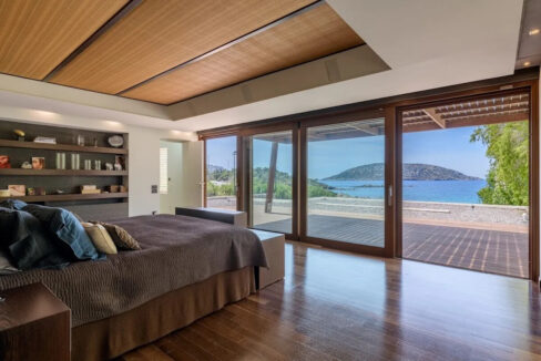 Seafront-Villa-in-Athens-for-sale-with-Private-Beach-15