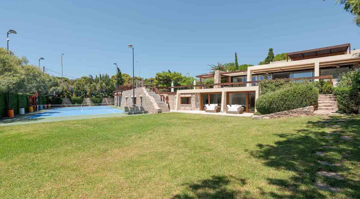 Seafront-Villa-in-Attica-with-Private-Beach-10-1