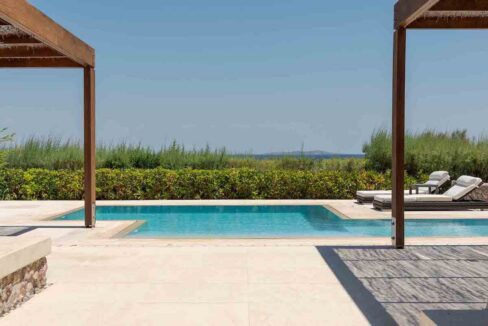 Seafront-Villa-in-Attica-with-Private-Beach-8-1
