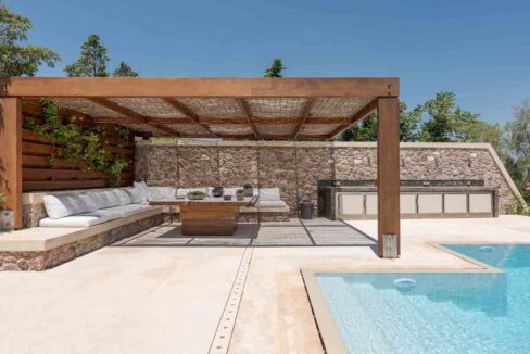 Seafront-Villa-in-Attica-with-Private-Beach-9-1