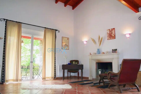 Seafront-Villa-in-Corfu-for-Sale-Corfu-Homes-for-sale-11