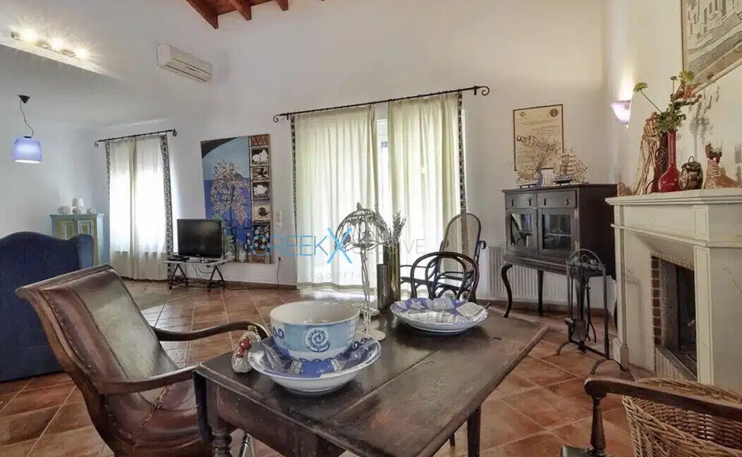 Seafront-Villa-in-Corfu-for-Sale-Corfu-Homes-for-sale-17