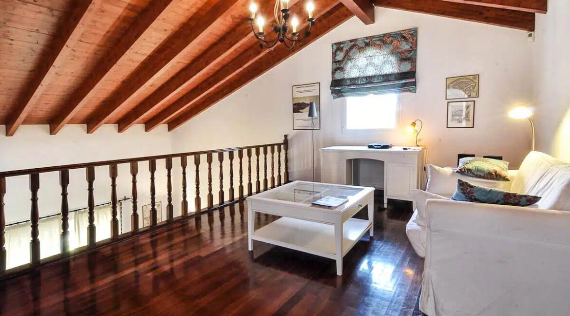 Seafront-Villa-in-Corfu-for-Sale-Corfu-Homes-for-sale-Real-Estate-Corfu-Greece-13