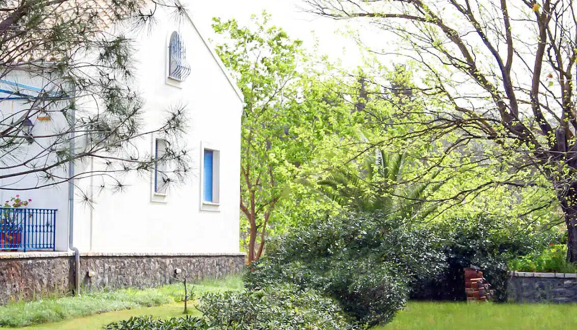 Seafront-Villa-in-Corfu-for-Sale-Corfu-Homes-for-sale-Real-Estate-Corfu-Greece-5