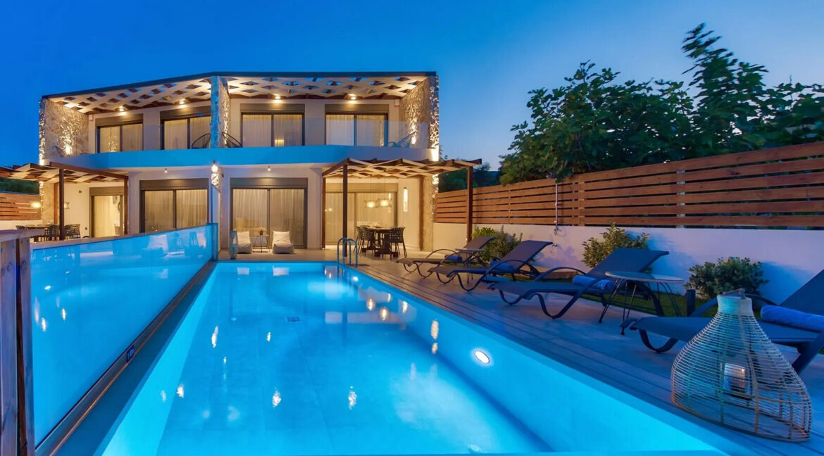 Seaside-Luxury-Villa-for-Sale-in-Zakynthos-Greece-11