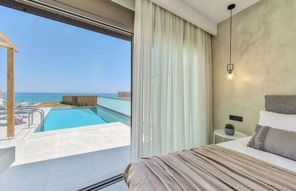 Seaside-Luxury-Villa-for-Sale-in-Zakynthos-Greece-14