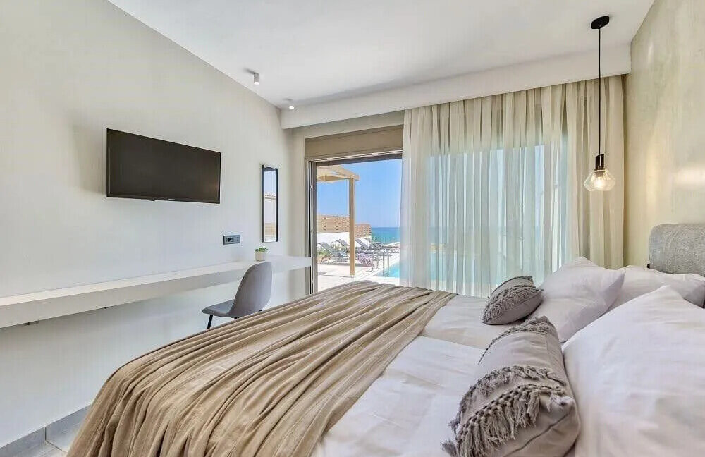 Seaside-Luxury-Villa-for-Sale-in-Zakynthos-Greece-16