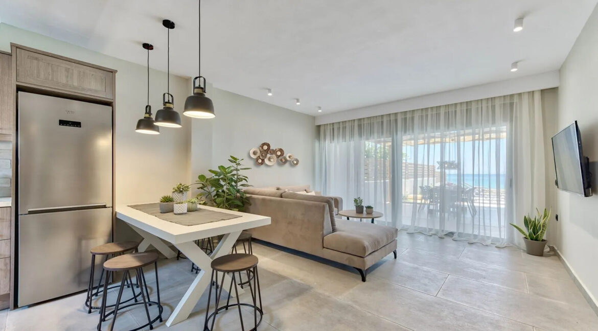 Seaside-Luxury-Villa-for-Sale-in-Zakynthos-Greece-17