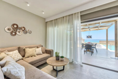 Seaside-Luxury-Villa-for-Sale-in-Zakynthos-Greece-18