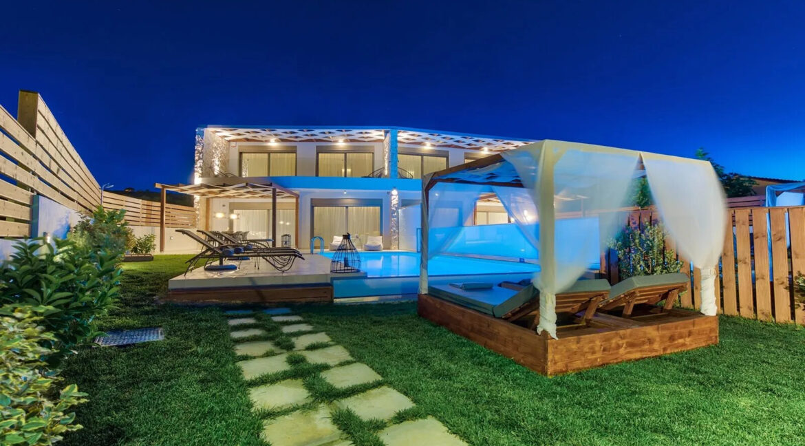 Seaside-Luxury-Villa-for-Sale-in-Zakynthos-Greece-3