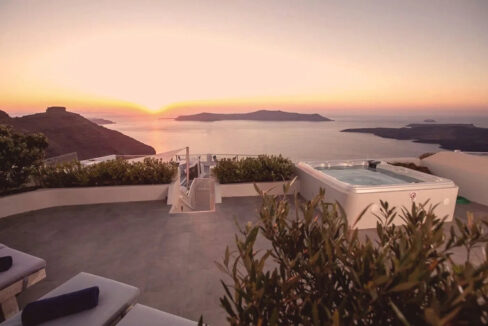 Seaview-Property-in-Santorini-Firostefani-9