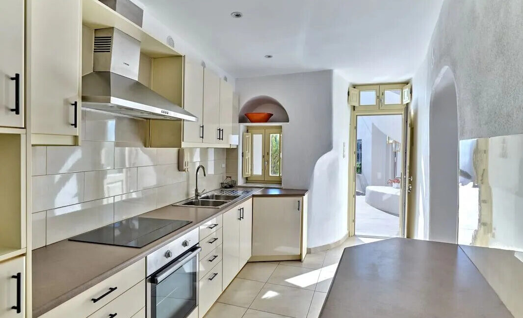 Seaview-Property-in-Santorini-Greece-13