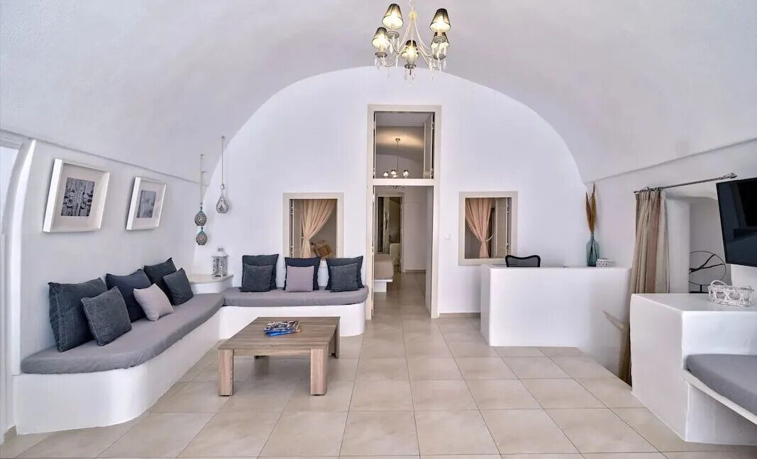 Seaview-Property-in-Santorini-Greece-15
