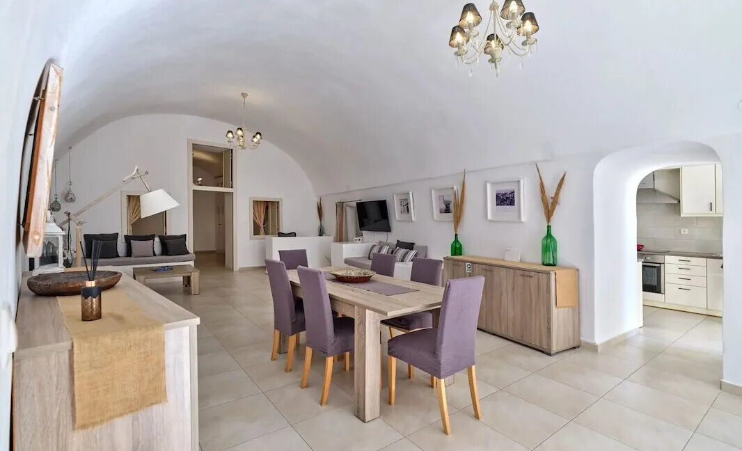 Seaview-Property-in-Santorini-Greece-16