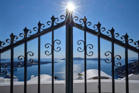 Seaview-Property-in-Santorini-Greece-19