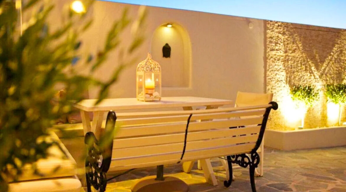 Seaview-Property-in-Santorini-for-sale-18